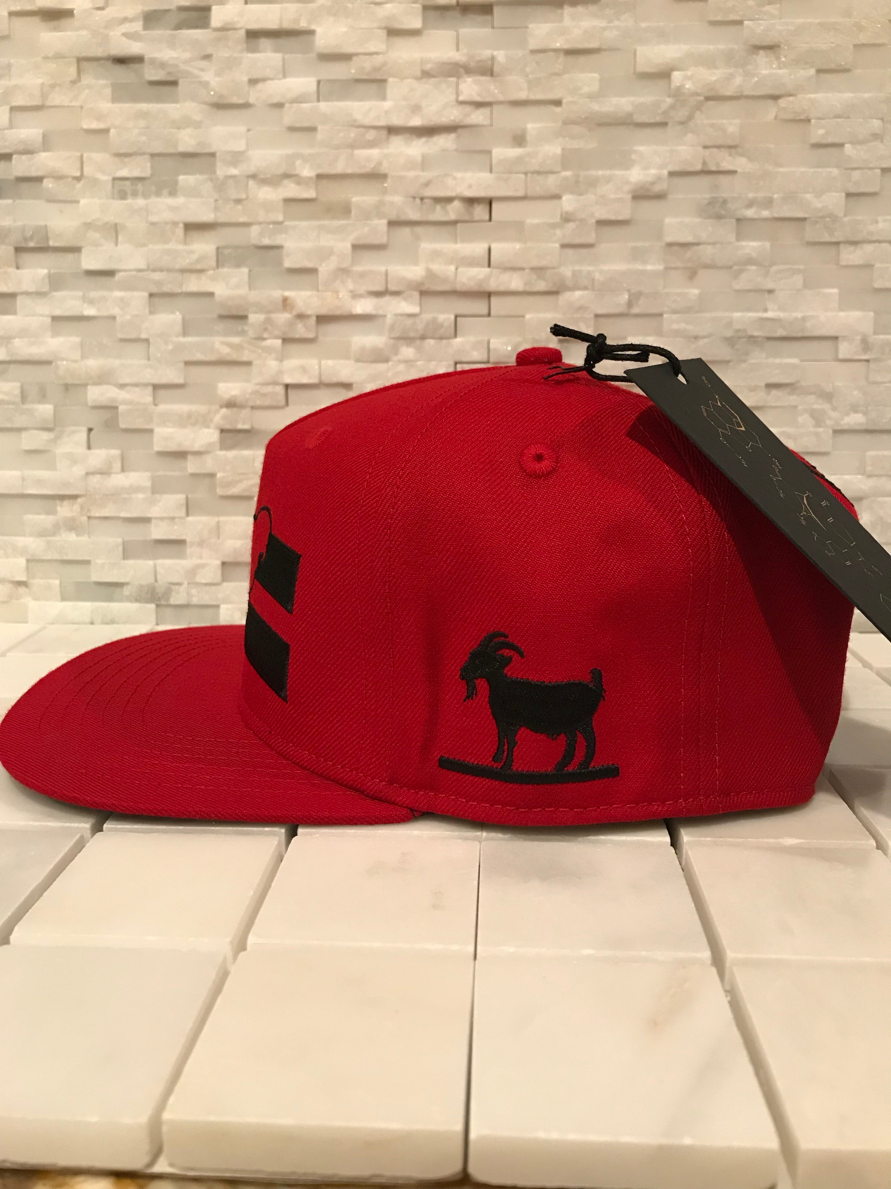 3 Animales Hat LIMITED EDITION